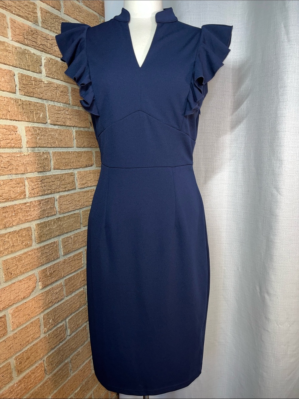 Knitee Navy Blue Flutter Sleeve Sheath Dress Size M Career Cocktail Midi